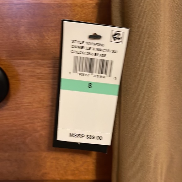 Danielle Bernstein khaki- tan pant - Picture 4 of 5